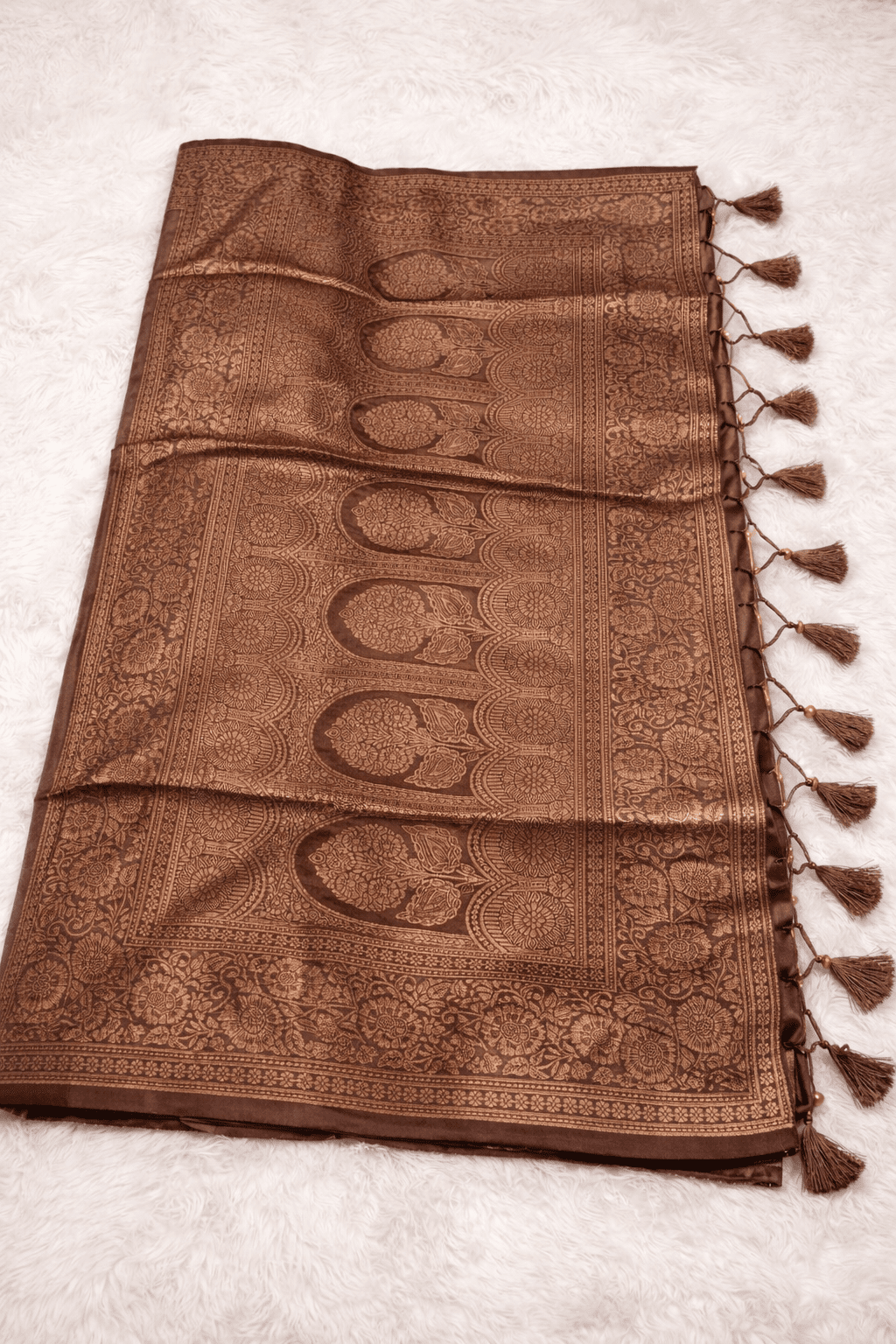 Pastel Brown Banarasi Silk Saree with Gold Border and Blouse Piece - Kanyaraa