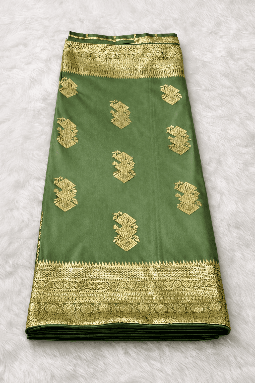 Pastel Olive Green Banarasi Silk Saree with Blouse Piece - Kanyaraa